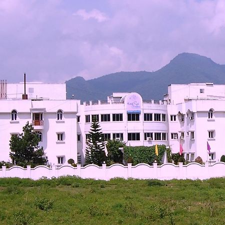 Hotel Sai International Rayagada Zewnętrze zdjęcie